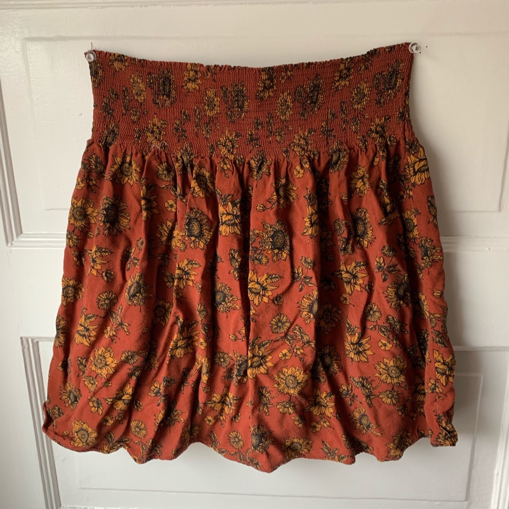 Mossimo sunflower skirt